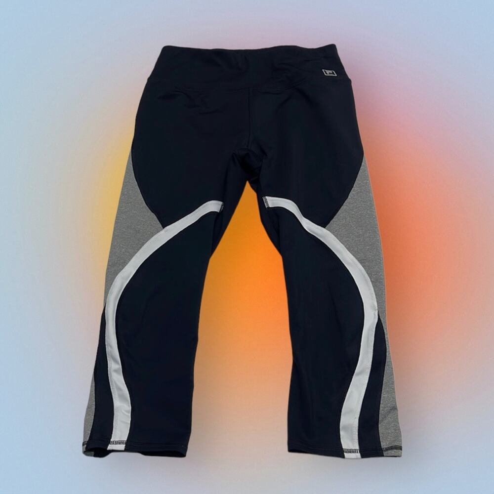 FILA SPORT Women’s Medium Black Gray Joggers